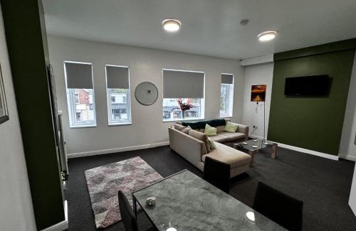 Kidderminster Apartment | 11aComberton