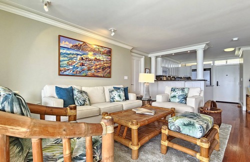 Diamond Head - Kapahulu - St. Louis Condo | 11th Floor 2 Bedroom Sans Souci condo w/incredible bay views