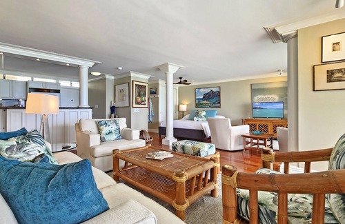 Diamond Head - Kapahulu - St. Louis Condo | 11th Floor 2 Bedroom Sans Souci condo w/incredible bay views