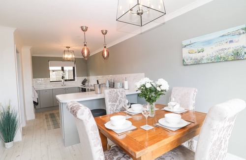 Looe Cottage | 12 Claremont Falls