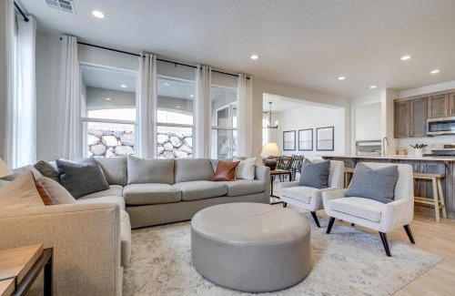 Washington House | 12 Mi to Sand Hollow Spacious Home with Game Room