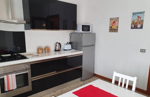 Marghera Apartment | 12 minutes from Venice with parking