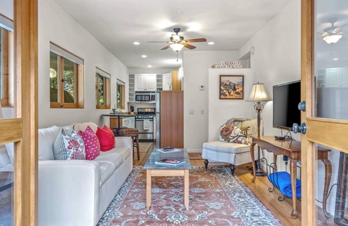 Northeast Carmel House | 12 Oaks - A Cozy Carmel Escape | 30-days