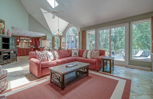 Sea Pines House | 12 Snowy Egret-4th Row Ocean, Large Pool & Lush setting.