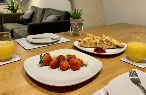 Taunton House | 12 St Margarets Court, Taunton