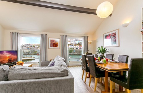 Brixham Apartment | 12 The Quay - Brixham - luxury harbour front apartment with panoramic sea views & dedicated parking