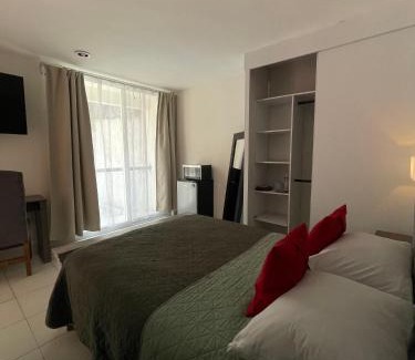 Leon Apartment | 12 VENATOR House Boutique