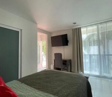 Leon Apartment | 12 VENATOR House Boutique