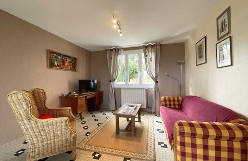 Cadalen House | 120 m² Gîte ∙ 3 bedrooms ∙ 6 guests