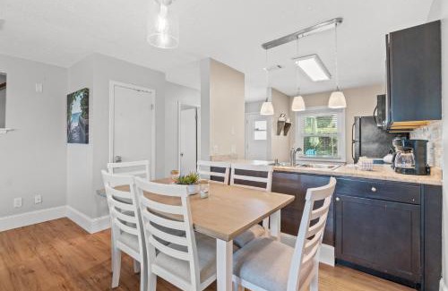Inlet Beach Heights House | 120 Palm Beach Dr A - La Casa Turquesa