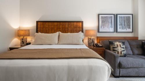 Stowe Area Resort | 1206 Lodge At Spruce Peak Ski In Ski In Ski Out King Studio By Stowe Mountain Rentals