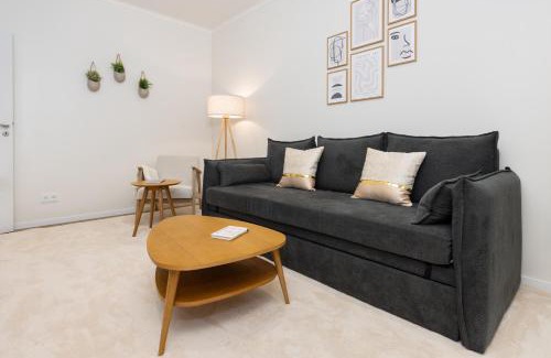 Friedrichshain Apartment | 120sqm & 5-room luxury apartment with 2 bathrooms