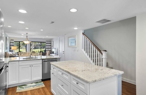 Shipyard Plantation Villa | 121 Greens-7 Min Walk to Beach, Full Remodel w/Beach Locker & Chairs