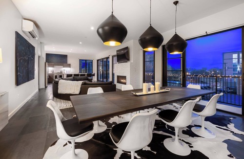 West End House | 121 Hotel Floor 1 & 2 by AvantStay | Sleeps 34, 10 Units in Nashville