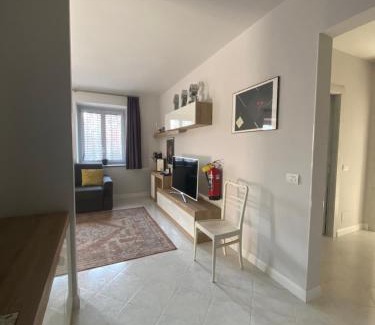 Alba Apartment | 123 Guest House