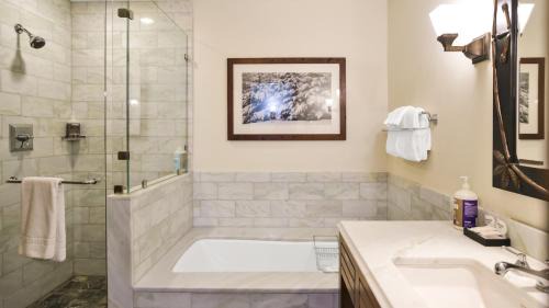 Stowe Area Resort | 1234 Lodge At Spruce Peak Ski In Ski In Ski Out King Studio By Stowe Mountain Rentals