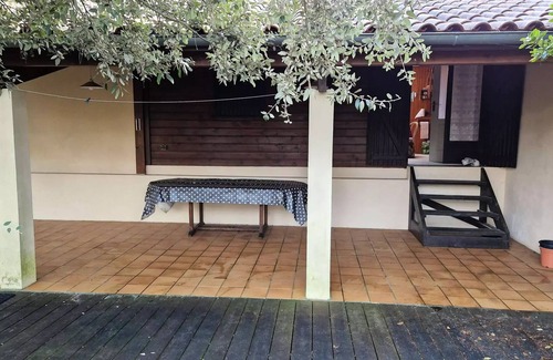 Maubuisson Ski Chalet | 129 - Typical Maubuisson house calm & nature just a stone's throw from the lake