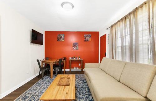 Norwood House | 12th Ave The Bricks - Unit 2