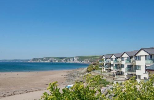 Bigbury-on-Sea House | 13 Burgh Island Causeway