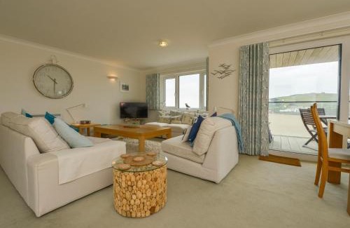Bigbury-on-Sea House | 13 Burgh Island Causeway