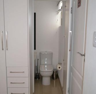 Klerksdorp House | 13 Kiaat Suites