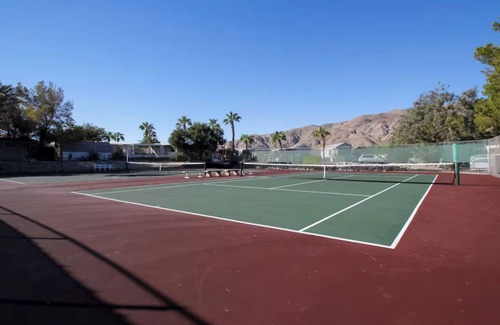 Desert Hot Springs Cottage | 13 Mineral Pools in Peaceful & Charming Resort. Small dogs welcome!