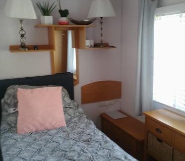 Rhoose House | 13 Sully Bay Caravan