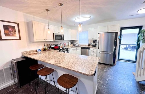 Downtown Syracuse Apartment | 133 Walton #113 - Reagan Cuddy