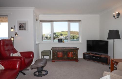 Bigbury-on-Sea Apartment | 14 Burgh Island Causeway