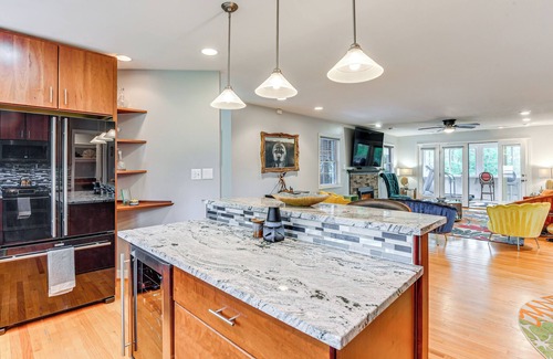 Colesville House | 14 Mi to DC: Retreat w/Patio & Sunroom!