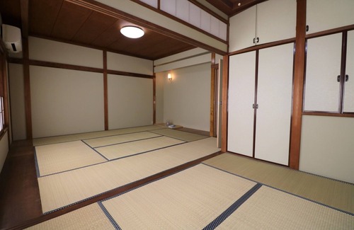 Ajiro House | 14 minutes walk from the station Private old priv - Smart House Fireplace / Atami Shizuoka