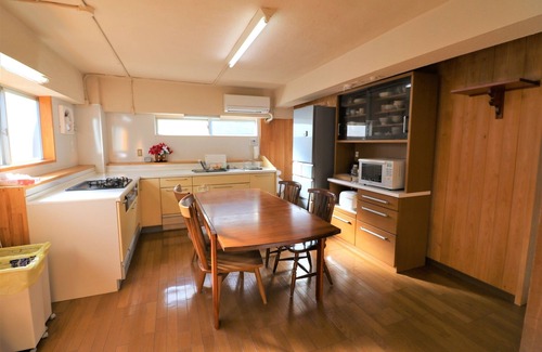 Ajiro House | 14 minutes walk from the station Private old priv - Smart House Fireplace / Atami Shizuoka