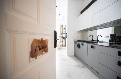 Old Town Apartment | 140 SQM Apartment with 4 units - GREAT FOR GROUPS