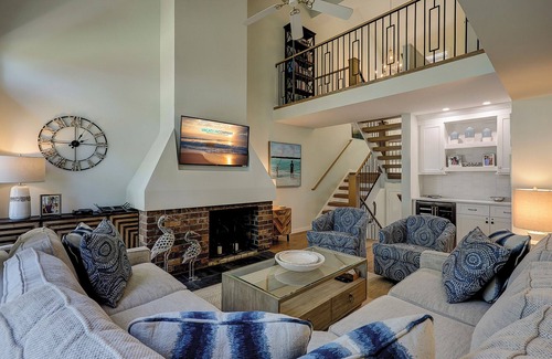 South Beach Condo | 1468 Sound Villas- Coastal Chic and Calibogue Sound Views