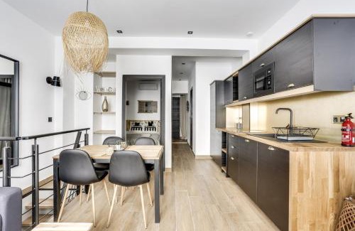12th Arrondissement Apartment | 149 Suite Christophe - Superbe Appartement à Paris