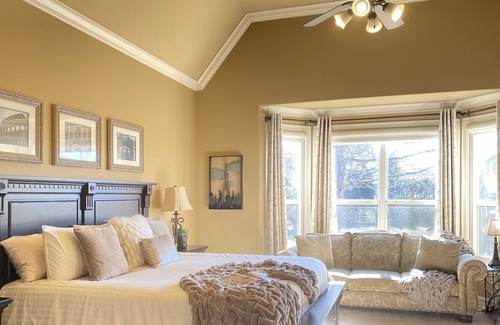 Tulsa House | 15 Min To PGA, Family Friendly Neighborhood