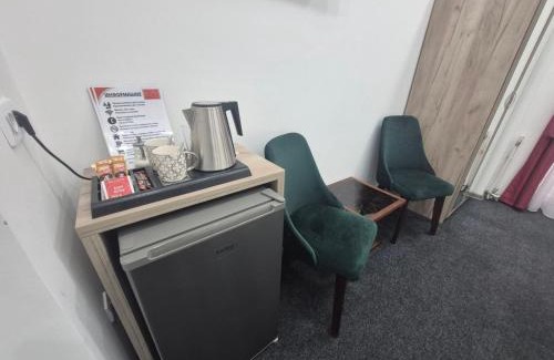 Stari Grad Apartment | 15 PERCENT OFF UNTIL 21ST OF DECEMBER - Authentic Belgrade Centre - 4 Luxury Suites in One Space, Paid Parking on-site, Mandatory Reservation