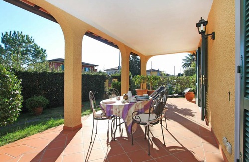 Forte dei Marmi Other | 150 m² Accommodation ∙ 4 bedrooms ∙ 6 guests