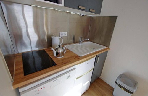 Le Lavachet Apartment | 150m from ski lifts, 3rd floor, balcony, tv, ski locker, 24m², Tignes