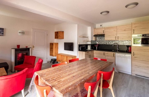 Les Orres Apartment | 150m from ski slopes, 5th floor, fitness, balcony, tv, ski locker, 73m², Les Orres