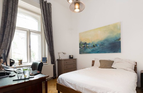 Belvaros - Lipotvaros Apartment | 150m2 Charming Home with 75m2 Terrace next to Parlement
