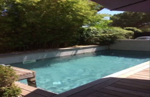 Gallargues-le-Montueux House | 15mm from the beach, picturesque village, former cooperage with swimming pool!
