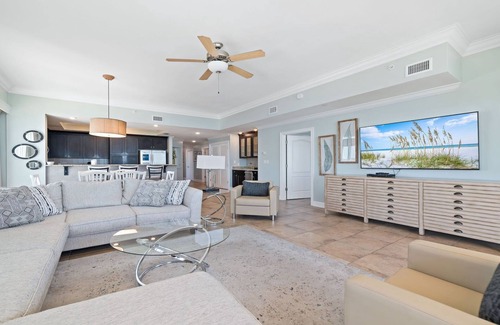 Gulf Shores Condo | 15th Floor 4BR Corner Unit at Phoenix Gulf Shores!