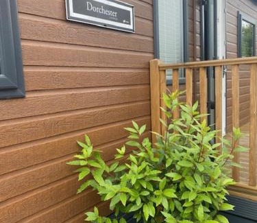 Fence Resort | 16 Lake View, Pendle View Holiday Park, Clitheroe