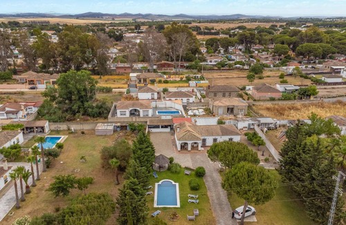 Chiclana de la Frontera House | 160 m² House ∙ 4 bedrooms ∙ 8 guests