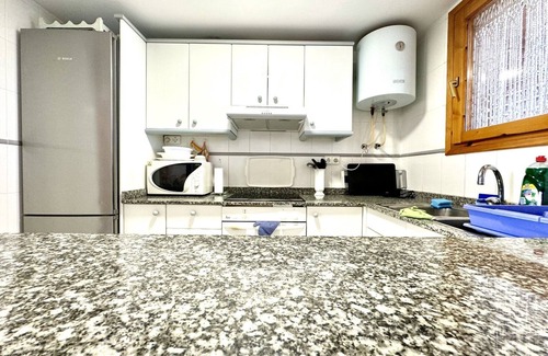 Peniscola Ski Chalet | 160m CHALET IN PEÑISCOLA, WITH PARKING AND POOL. NEAR THE BEACH.