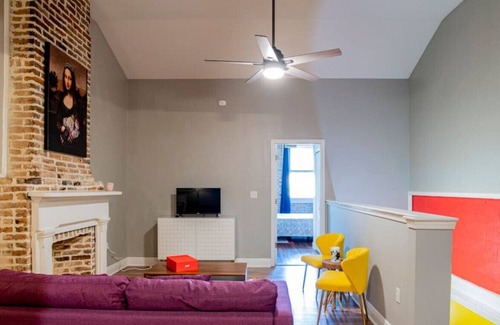 Central Business District Apartment | 161 State St Unit B (Upstairs ) · Downtown Superstar Duo! 2 bed + 2 bath! 1100SQ FT