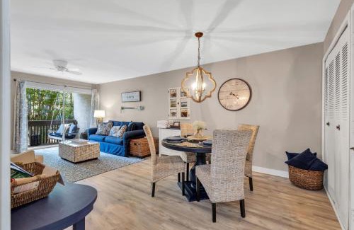 South Beach House | 1659 Bluff Villa