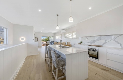 Port Macquarie House | 17 Cunning Street - Beautiful 3 bedroom townhouse close to beach and cafes