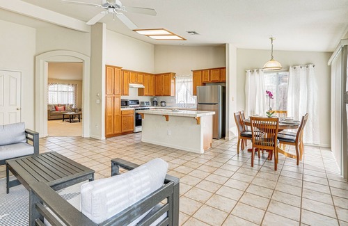 Vallejo House | 17 Mi to Napa: Spacious Vallejo Family Home!